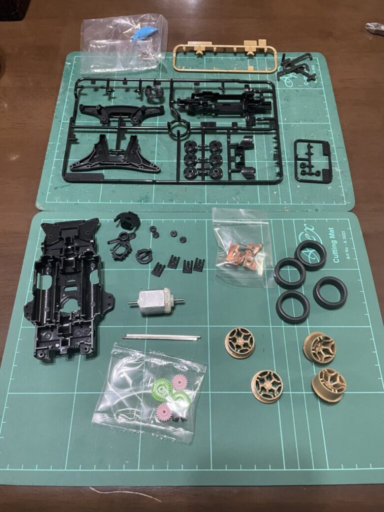 ライザンシャーシパーツ