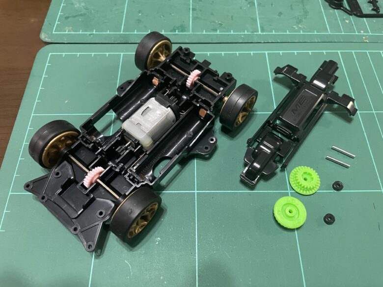 ライザンシャーシ組み立て