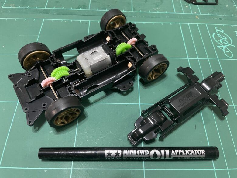 ライザンシャーシ組み立て